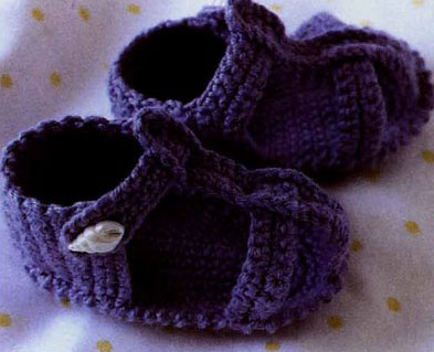 Схемы вязания для малышей. Как связать сандалики. 2 модели.